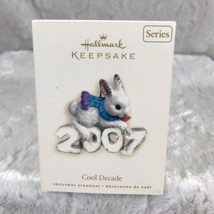 Hallmark Cool Decade Collectors Series 2007 Bunny
